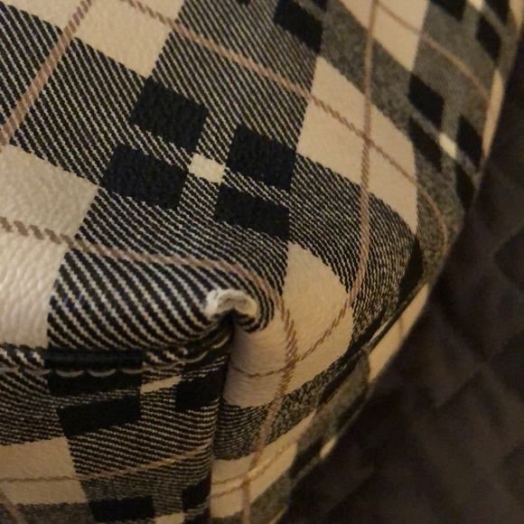 Kate Spade Tote - Picture 3 of 8